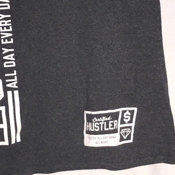 Well Worn "Hustle Hard” - Picture 4 of 6